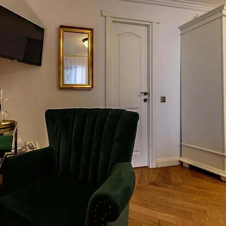 Sarada Boutique Guest house Deva