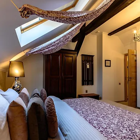 Sarada Boutique Guest house 4*